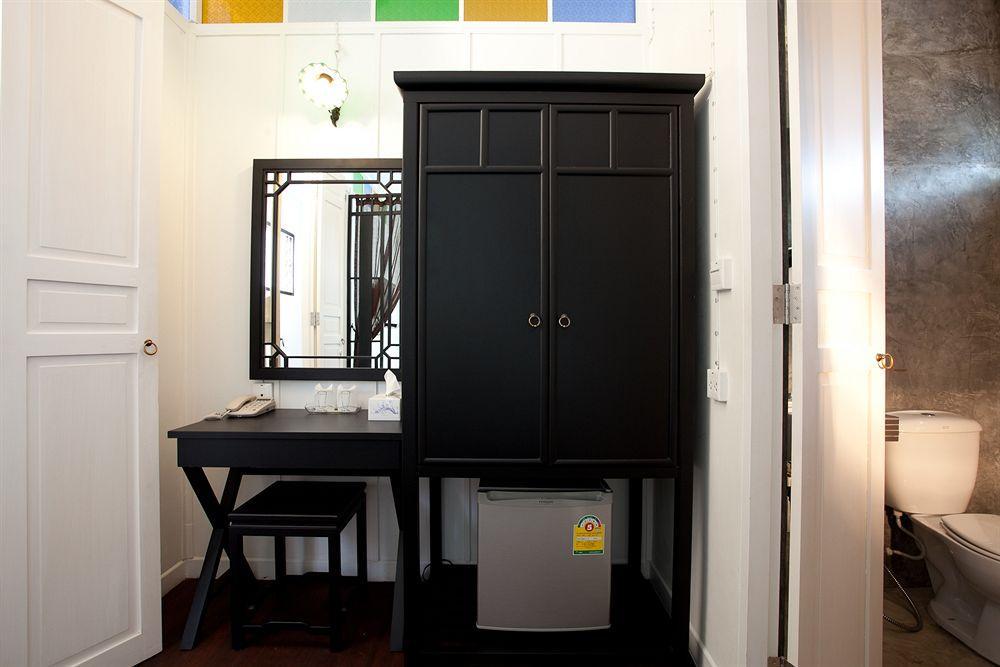 99 Oldtown Boutique Guesthouse Sha Extra Plus Phuket Εξωτερικό φωτογραφία