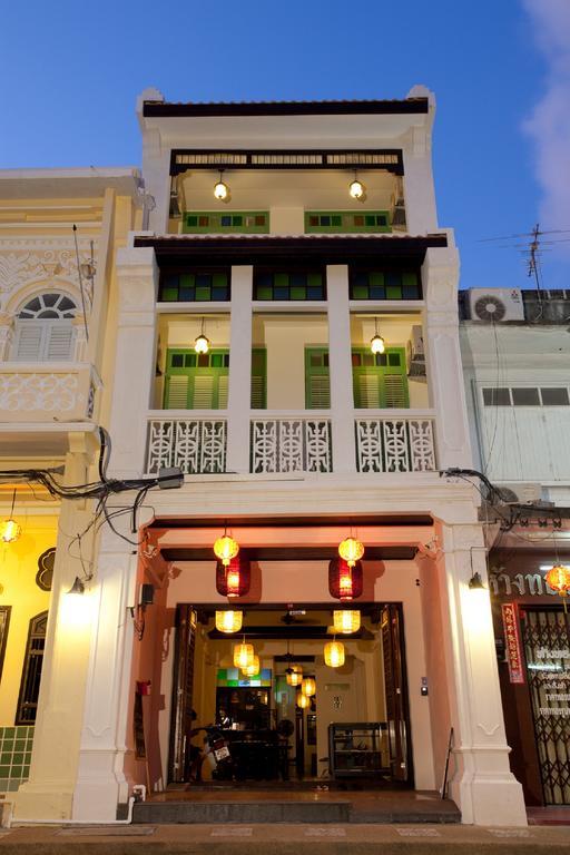 99 Oldtown Boutique Guesthouse Sha Extra Plus Phuket Εξωτερικό φωτογραφία