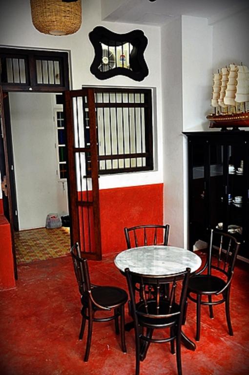 99 Oldtown Boutique Guesthouse Sha Extra Plus Phuket Εξωτερικό φωτογραφία